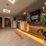 Tema 242 Hotel 3*