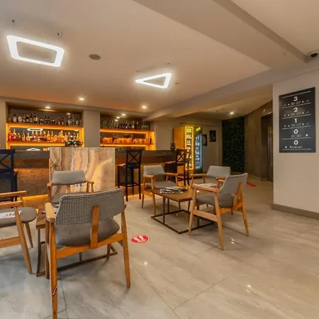 Tema 242 3* אנטליה