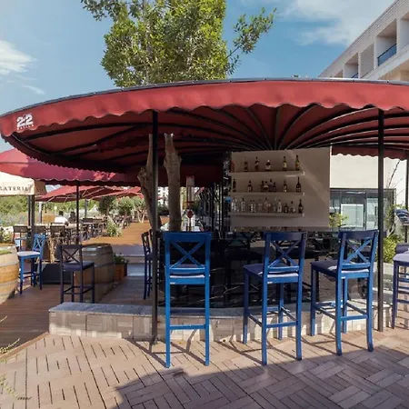 Tema 242 אנטליה