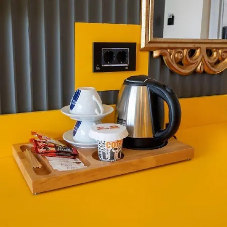 Tema 242 فندق 3*