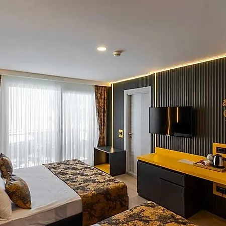 Tema 242 Hotel