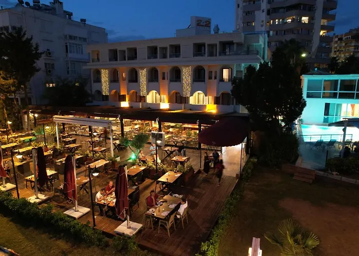 Hotell Tema 242 Antalya