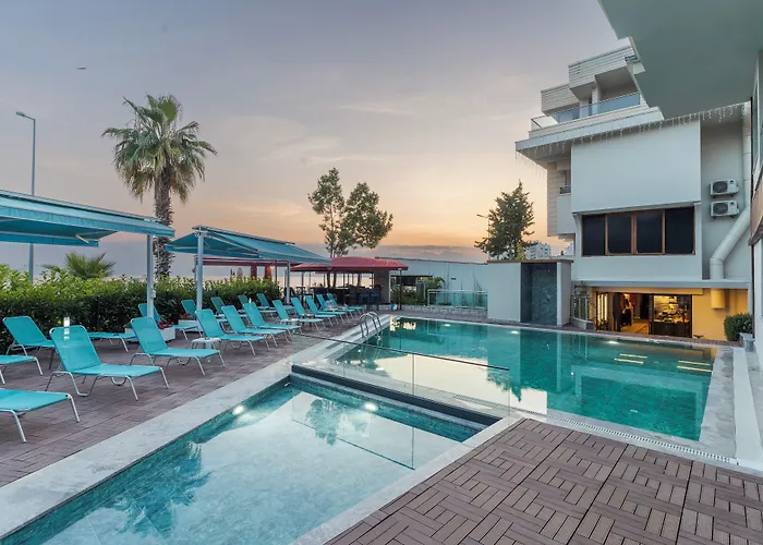 Hotell Tema 242 3*