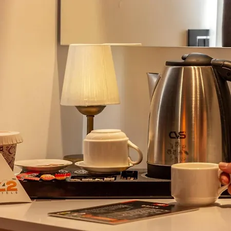 Tema 242 Hotel 2*