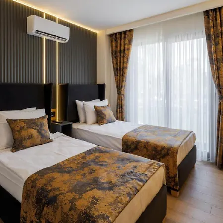 Tema 242 Hotel 2*